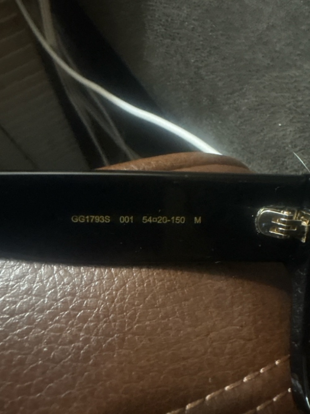 Authentic Gucci Sunglasses - Picture 9 of 10